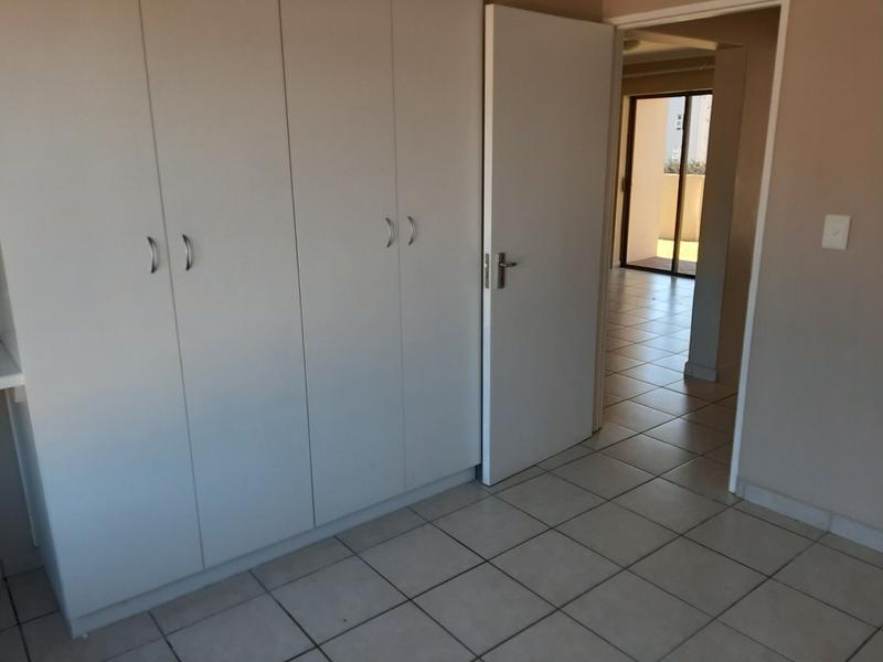 To Let 2 Bedroom Property for Rent in Burgundy Estate Western Cape
